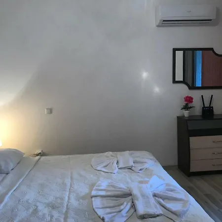 Olimp Nadezhda Daire Sveti Vlas